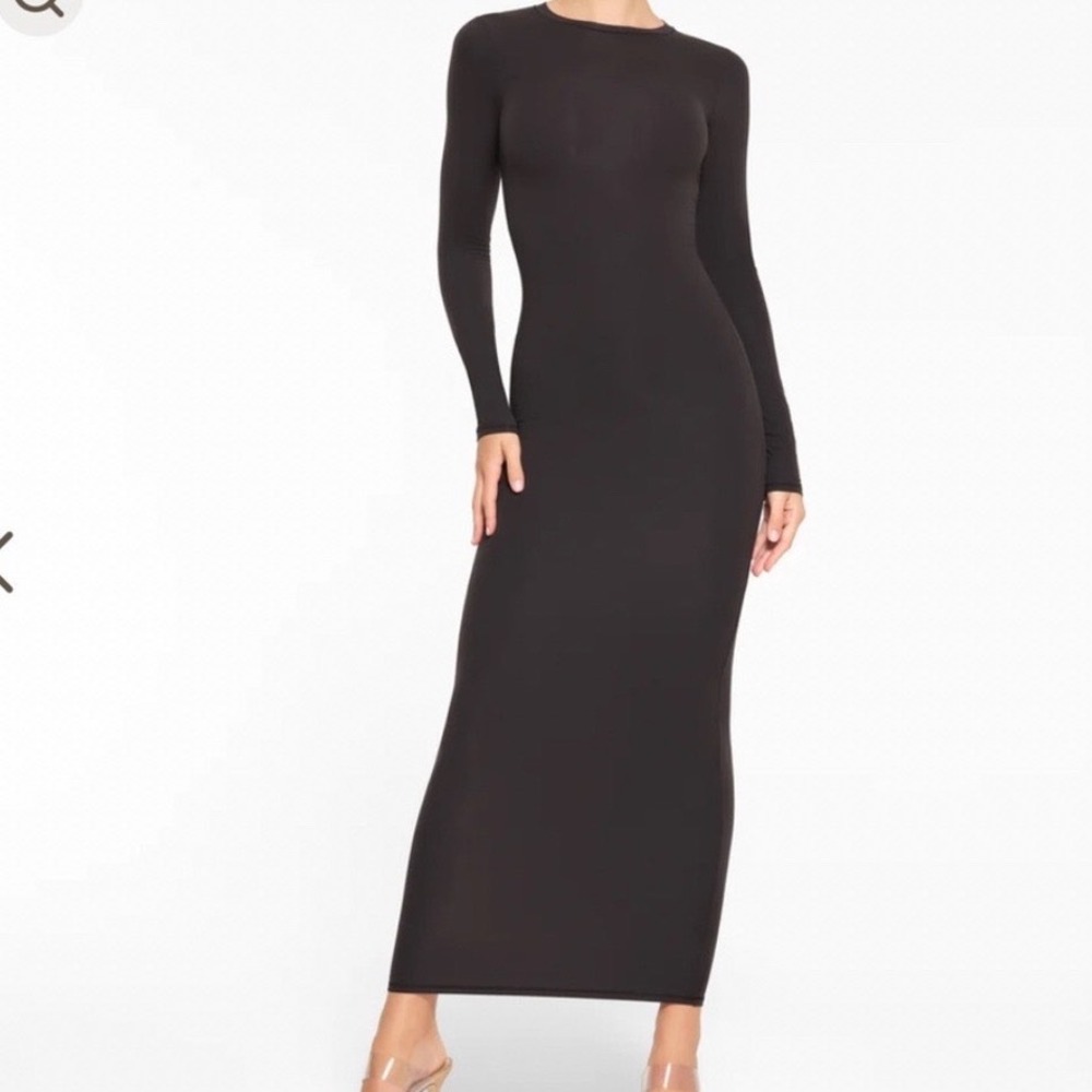 New S SKIMS Fits Everybody Crew Neck Long Sleeve Maxi Dress Onyx Black Small